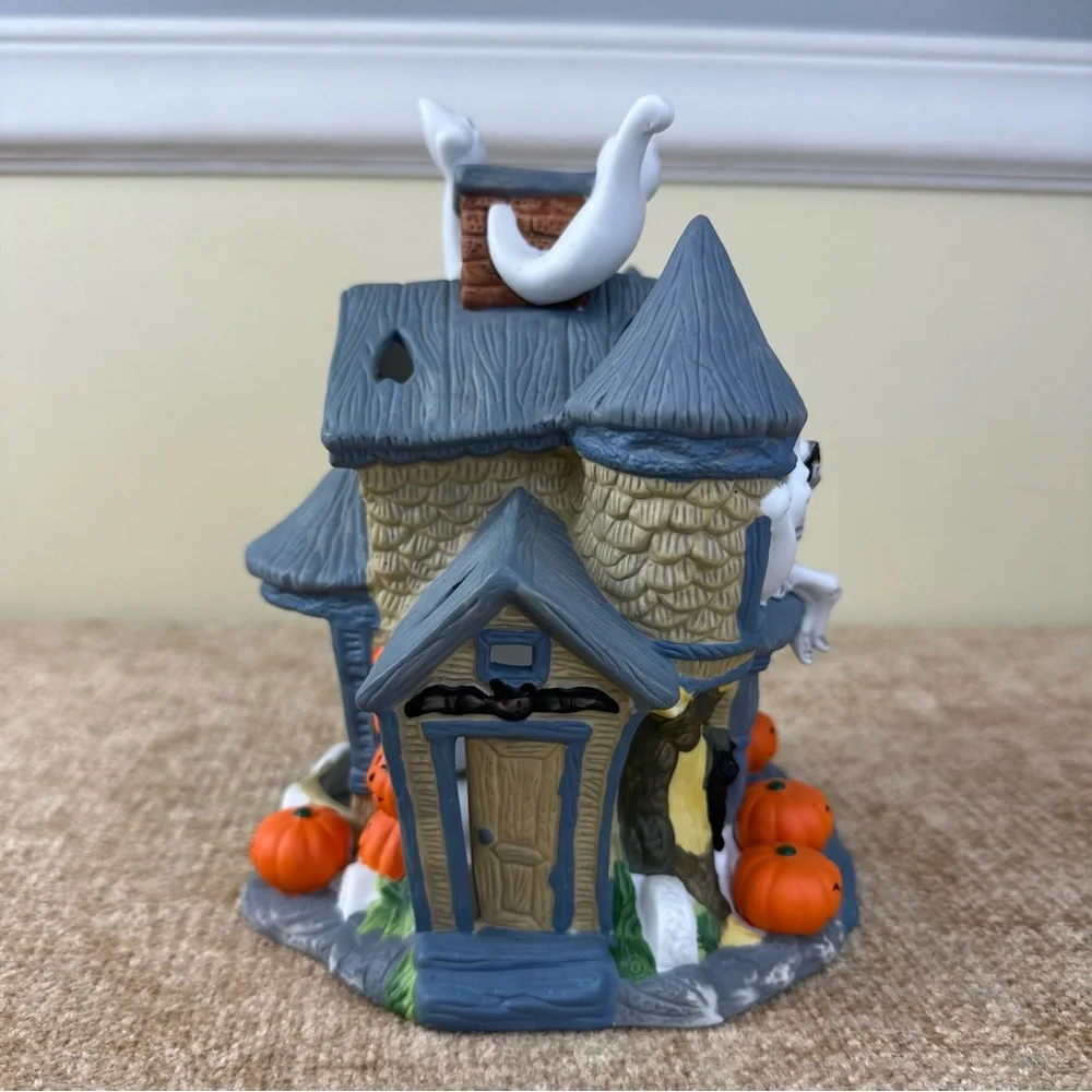 PartyLite Retired Ceramic Haunted Halloween Tealight Candle House
